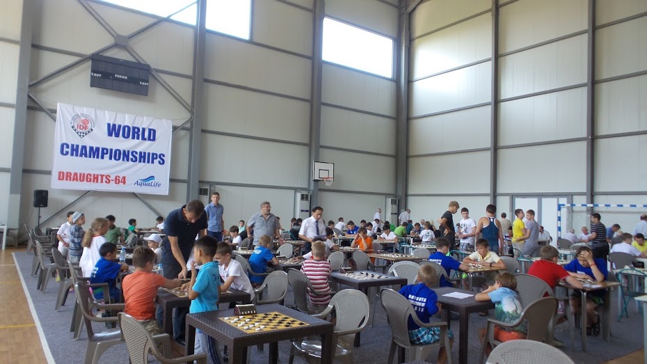 Юный калужанин стал чемпионом мира по молниеносной игре в шашки