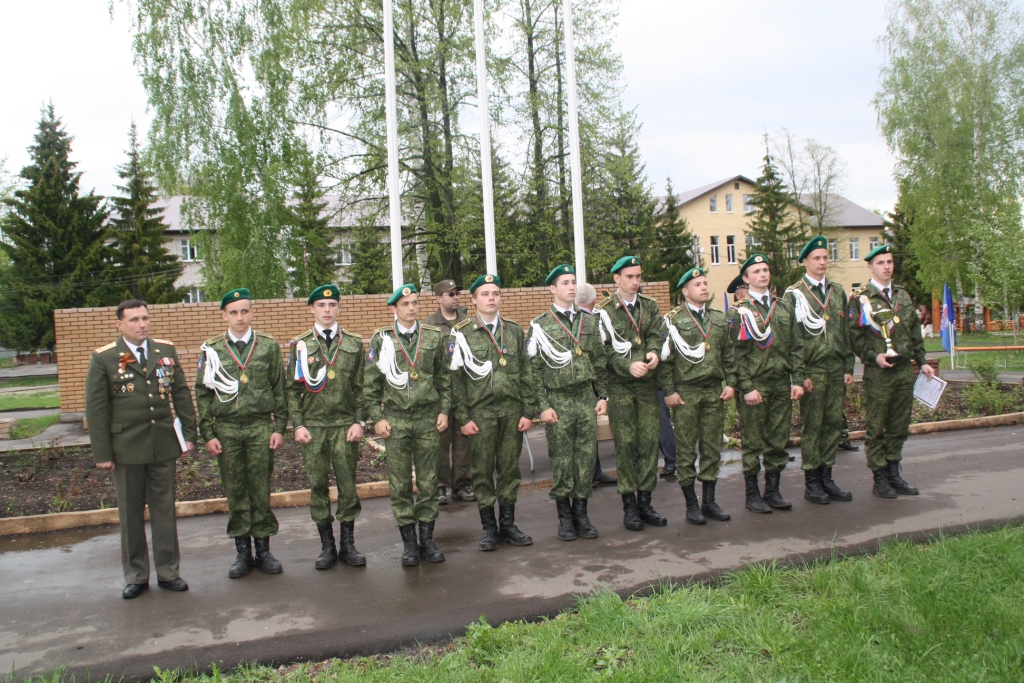 На военно-патриотическом слете калужские кадеты стали трехкратными чемпионами России.