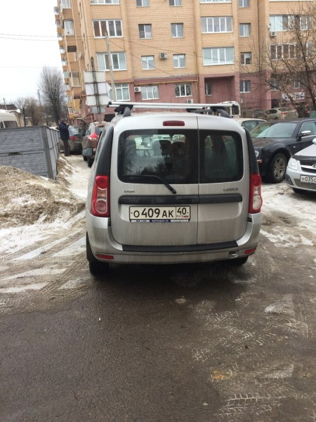 И на этом месте проходит пешеходная тропинка! И на этом месте проходит пешеходная тропинка!