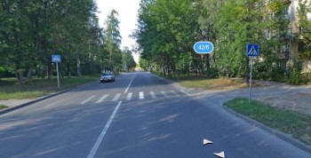На Грабцевском шоссе убирают пешеходный переход