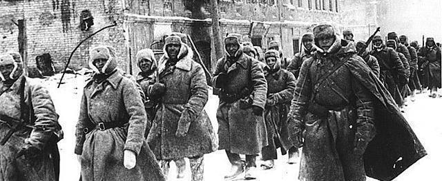 Фото: Солдаты Красной армии входят в Калугу
