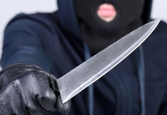 Молодой калужанин с ножом ограбил офис на Кирова