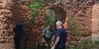Под Воротынском развалины усадьбы превратят в туристический объект