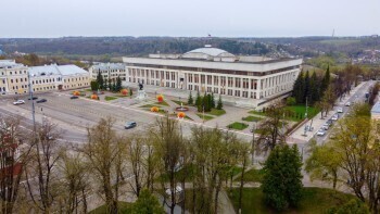 Отравление детей, открытие нового ТЮЗа и приезд Юлии Барановской: главное за день