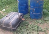 Благотворительность: Вместо питьевой воды МЧСники принесли волонтерам старый бензобак