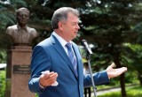 В Тарусе состоялась церемония открытия памятника поэту Николаю Заболоцкому