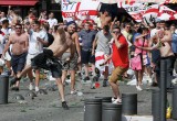 Футбольные фанаты из Калуги приняли участие в марсельском побоище. Видео, Фотоотчет