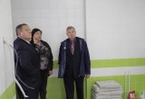 Губернатор проверил строительство школы и поликлиники в "Кошелеве" 