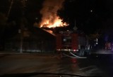 Дым, огонь и вода обрушились на центральную улицу этой ночью