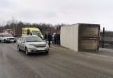 Фургон перевернулся на мосту в Обнинске