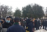 В Калуге проходит митинг в поддержку Навального