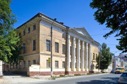 Бывшая Малютинская богадельня для бедных, Калуга Бывшая Малютинская богадельня для бедных, Калуга