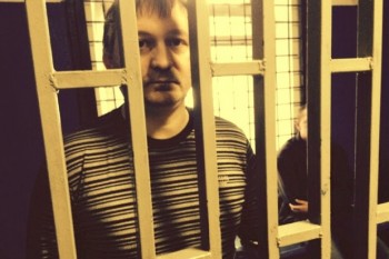 Оппозиционер, заключенный в калужском изоляторе, объявил голодовку