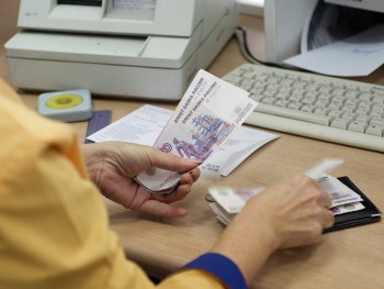 В Калужской области повысили ежегодные выплаты молодым специалистам