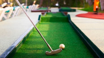 В Калуге состоится первый областной турнир по мини - гольфу