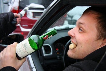 Любителя выпивать за рулем лишили водительских прав на три года