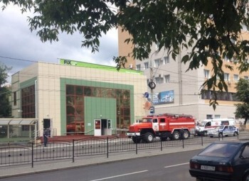 Автовокзал в Калуге оцепили из-за забытой коробки