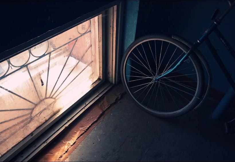 Двое подростков украли велосипед в подарок другу