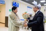 Артамонов лично встретил 100-тысячного пассажира калужского аэропорта