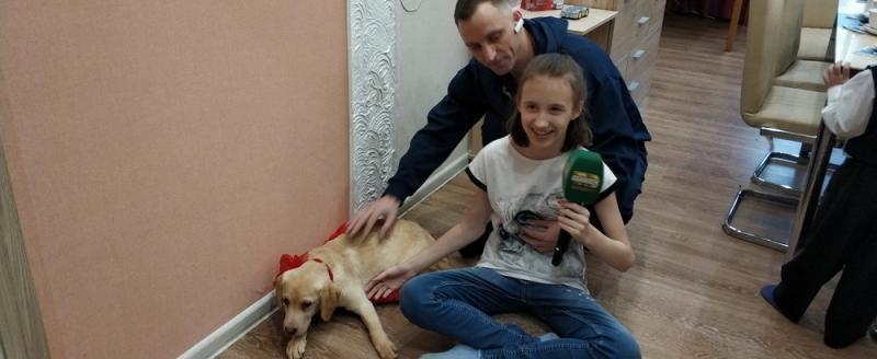 Екатерина Папанова с щенком,Фото пресс-службы Администрации Обнинска