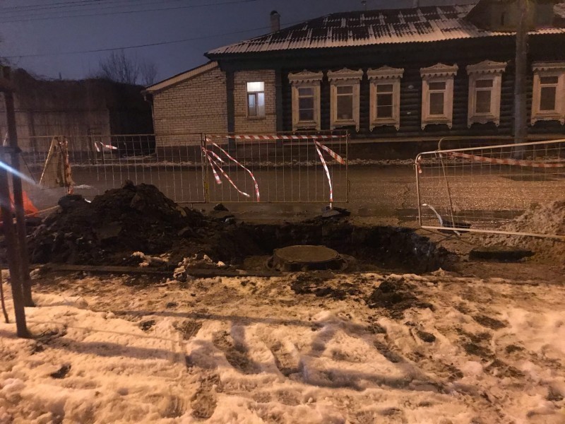 Может хватит "без объявления войны" разрывать калужские улицы!? Может хватит "без объявления войны" разрывать калужские улицы!?