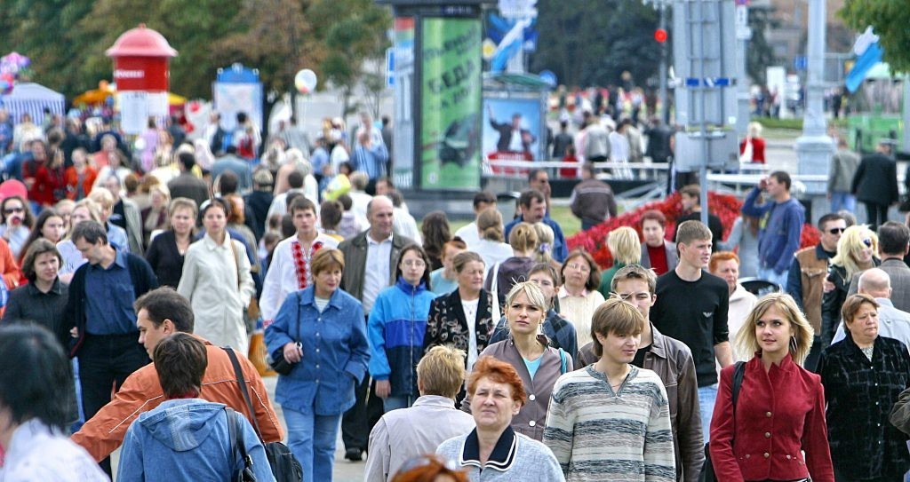 Пусть власти уже признают, что нет никакой самоизоляции, и дадут людям нормально работать Пусть власти уже признают, что нет никакой самоизоляции, и дадут людям нормально работать