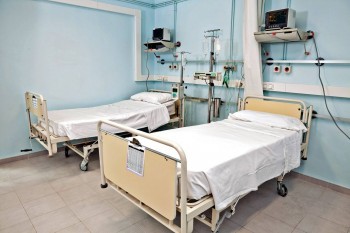 В калужских больницах развернут дополнительные койки для больных коронавирусом