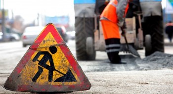Дмитрий Денисов рассказал о ситуации с ремонтом дорог