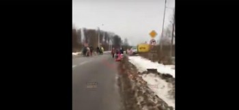 В Калужской области водитель высадил первоклассников посреди дороги