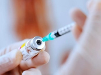 Калужская область получит ещё 11 000 доз вакцины от ковида 
