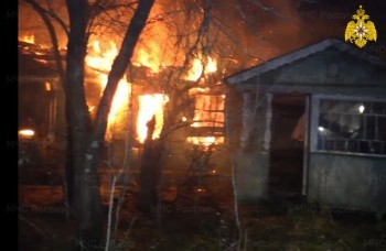 На пожаре в частном доме пострадал человек