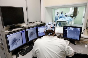 В Вологде появился современный аппарат для лечения онкологии