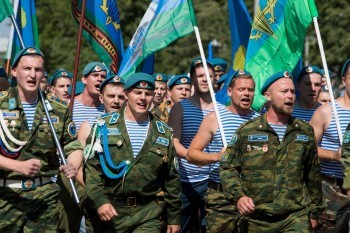 В День ВДВ в Калуге перекроют движение для шествия военных