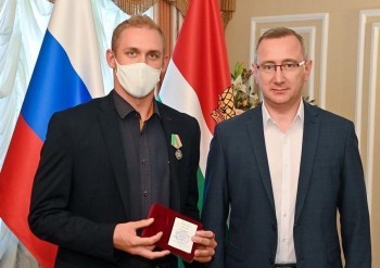 Владислав Шапша наградил калужских олимпийцев