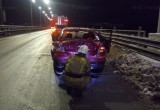 На Пучковском мосту столкнулись MAN и Renault Logan  