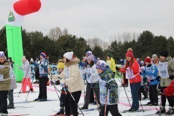 В Калуге более 3000 человек стали участниками гонки "Лыжня России - 2022"