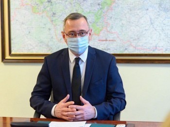 Владислав Шапша продлил запрет массовых мероприятий до конца марта 