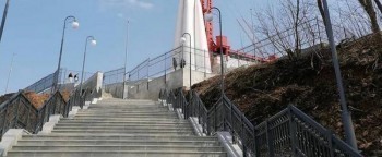 К 1 апреля на лестнице у калужского музея космонавтики появится освещение