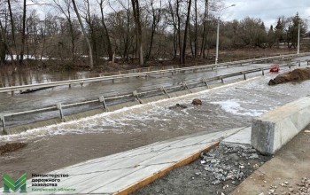 Из-за разлива рек в Калужской области затопило дороги