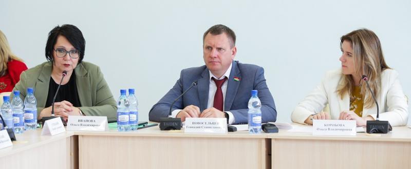 Геннадий Новосельцев попросил депутатов активнее помогать людям в вопросах догазификации
