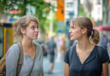 Подруга все время вещает про "курсы женственности". Я же считаю, что это глупость и развод на деньги