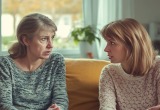 Племянница изменяет своему мужу. Хочет бросить семью и уйти к любовнику. В моей юности была подобная история и все закончилось плохо.