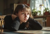 Невестке на дочь плевать, судилась за нее только ради алиментов