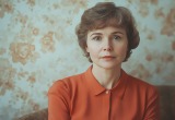 - У свекрови жизни не было, теперь еще родная мать попрекает, - возмущается моя дочь