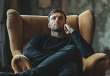 Муж потратился на дочь от первого брака, а наш сын может и в старом походить, он же мальчик