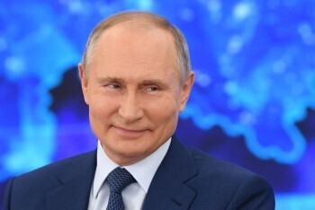 Губернатор поздравил Владимира Путина с 70-летием