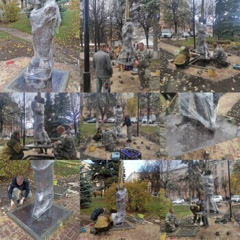 В Калуге произвели монтаж скульптуры "Поцелуй"