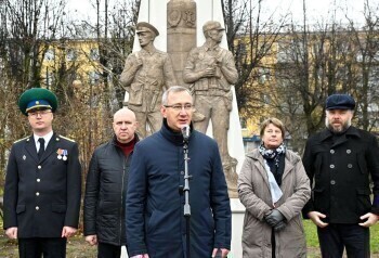 12 ноября в Калуге открыли памятник пограничникам