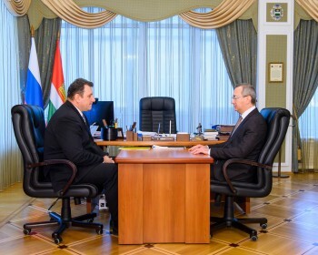 Губернатор Владислав Шапша провел рабочую встречу с министром транспорта региона