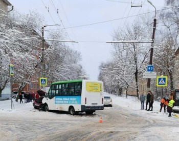 22-летняя пассажирка автобуса пострадала в ДТП в Калуге